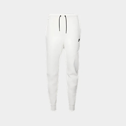 Outfit Tech Fleece Blanc + Casquette Offerte