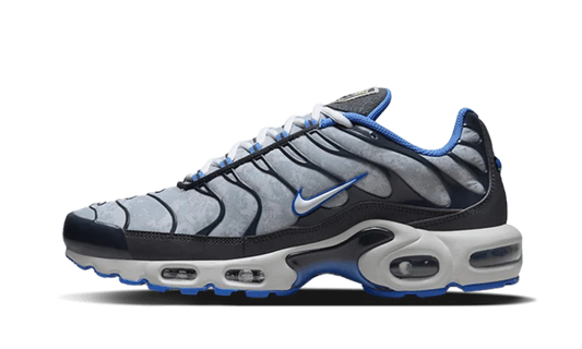 Nike® Air Max Plus SE Social FC